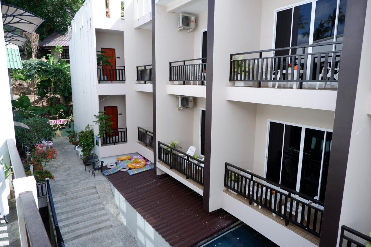 Kata Beachwalk Hotel And Bungalows Екстер'єр фото