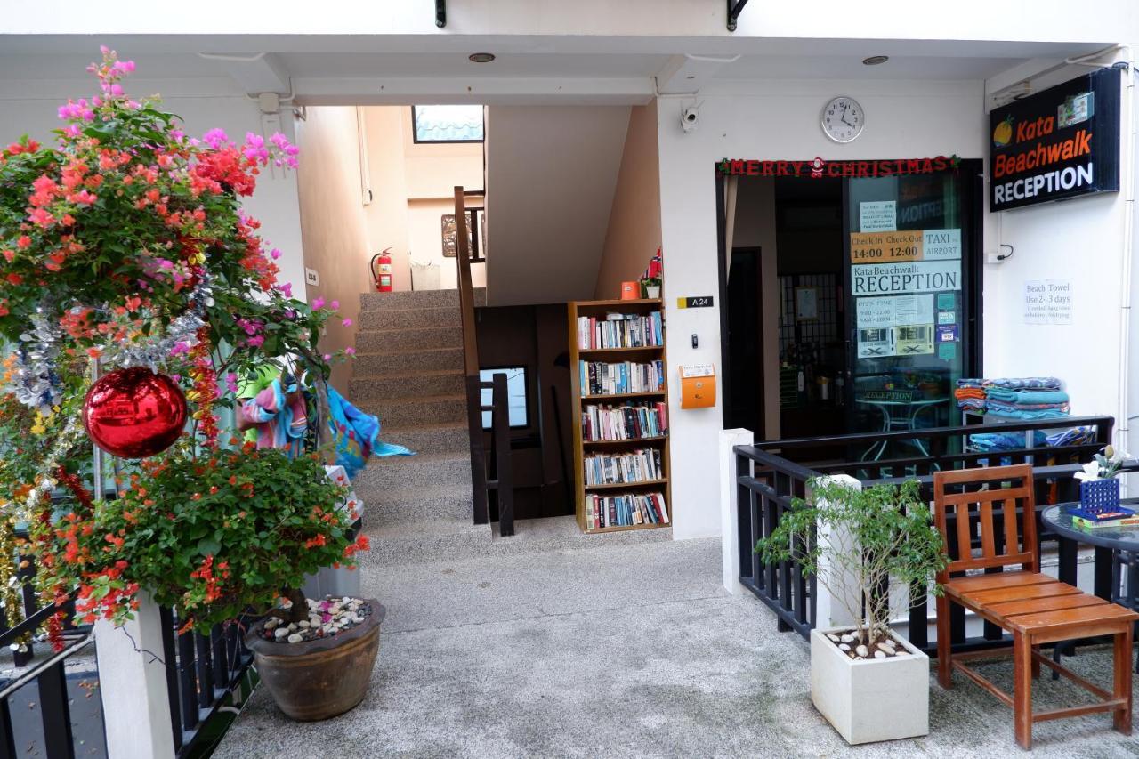 Kata Beachwalk Hotel And Bungalows Екстер'єр фото
